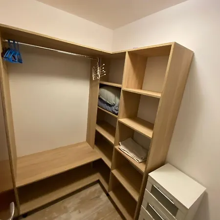 Esmeral Apartment *