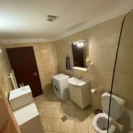 Apartment Esmeral Deva